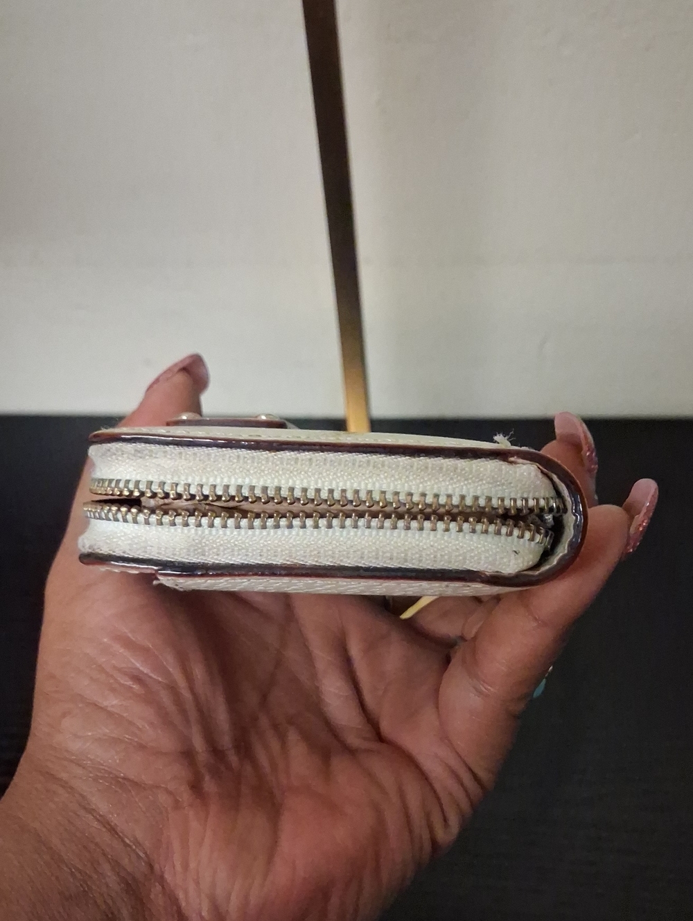 kate spade VINTAGE Cream/Gold Zip-Around Compact Wallet - Picture 7 of 8